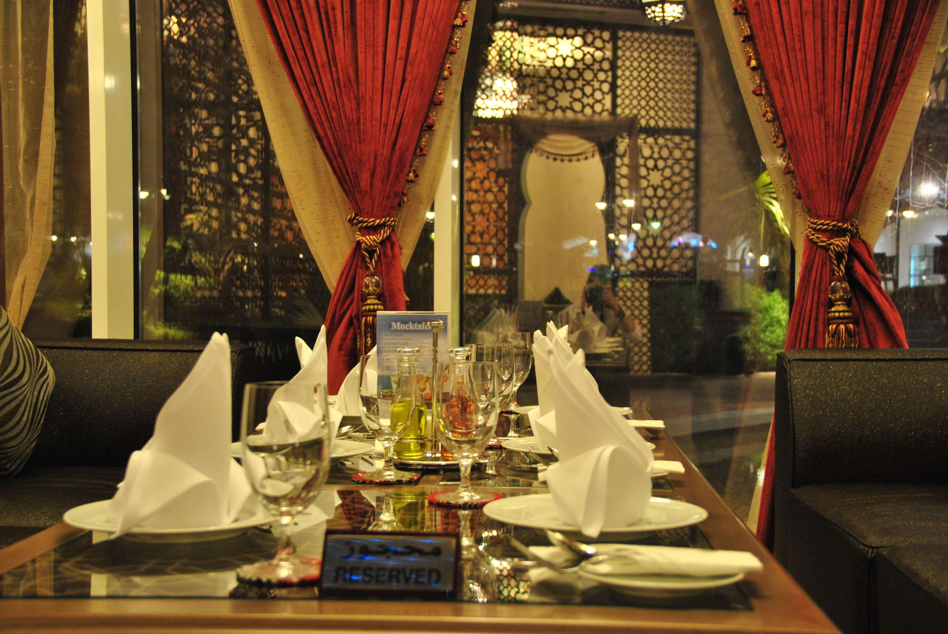 Salalah Gardens Hotel Managed By Safir Hotels & Resorts Exteriör bild
