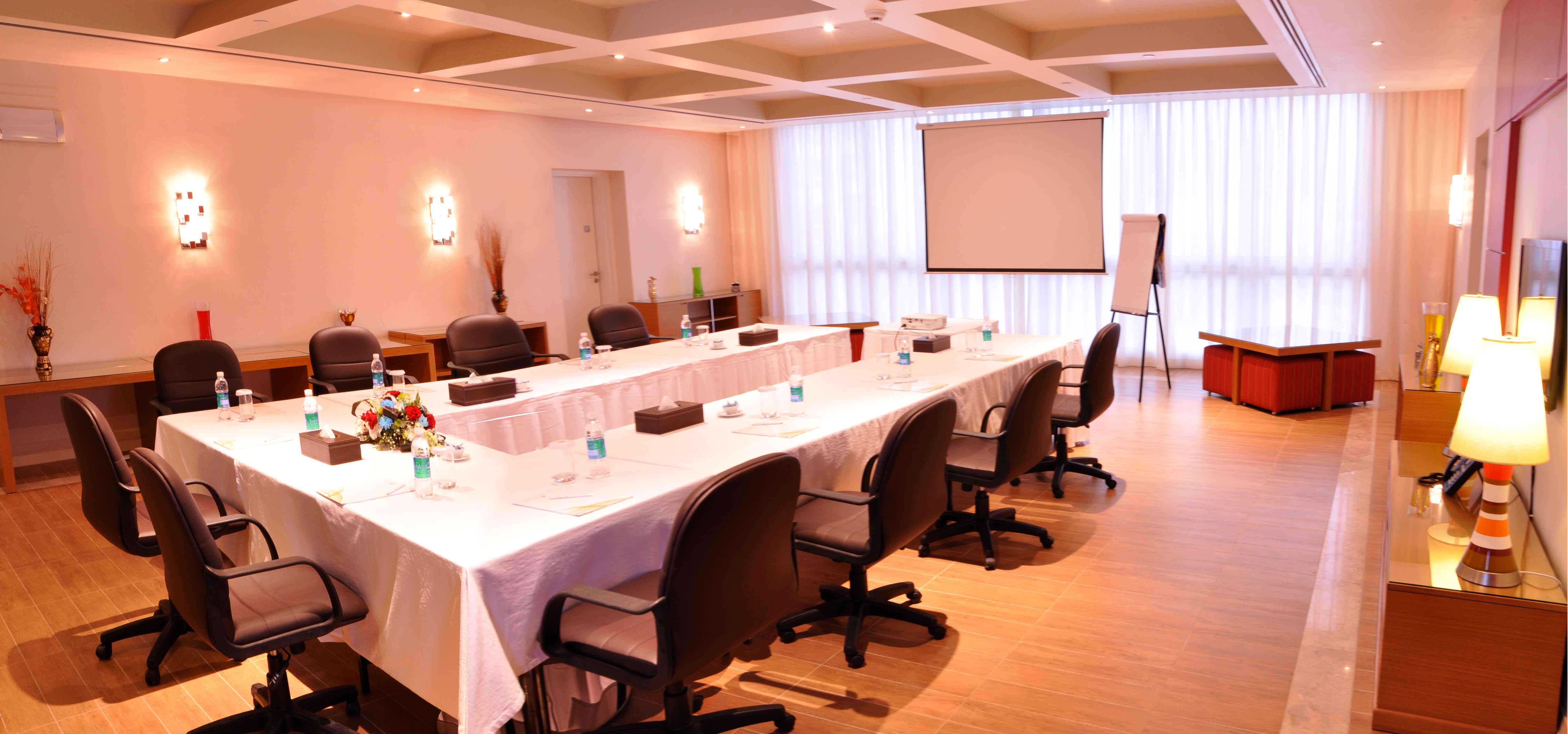 Salalah Gardens Hotel Managed By Safir Hotels & Resorts Exteriör bild