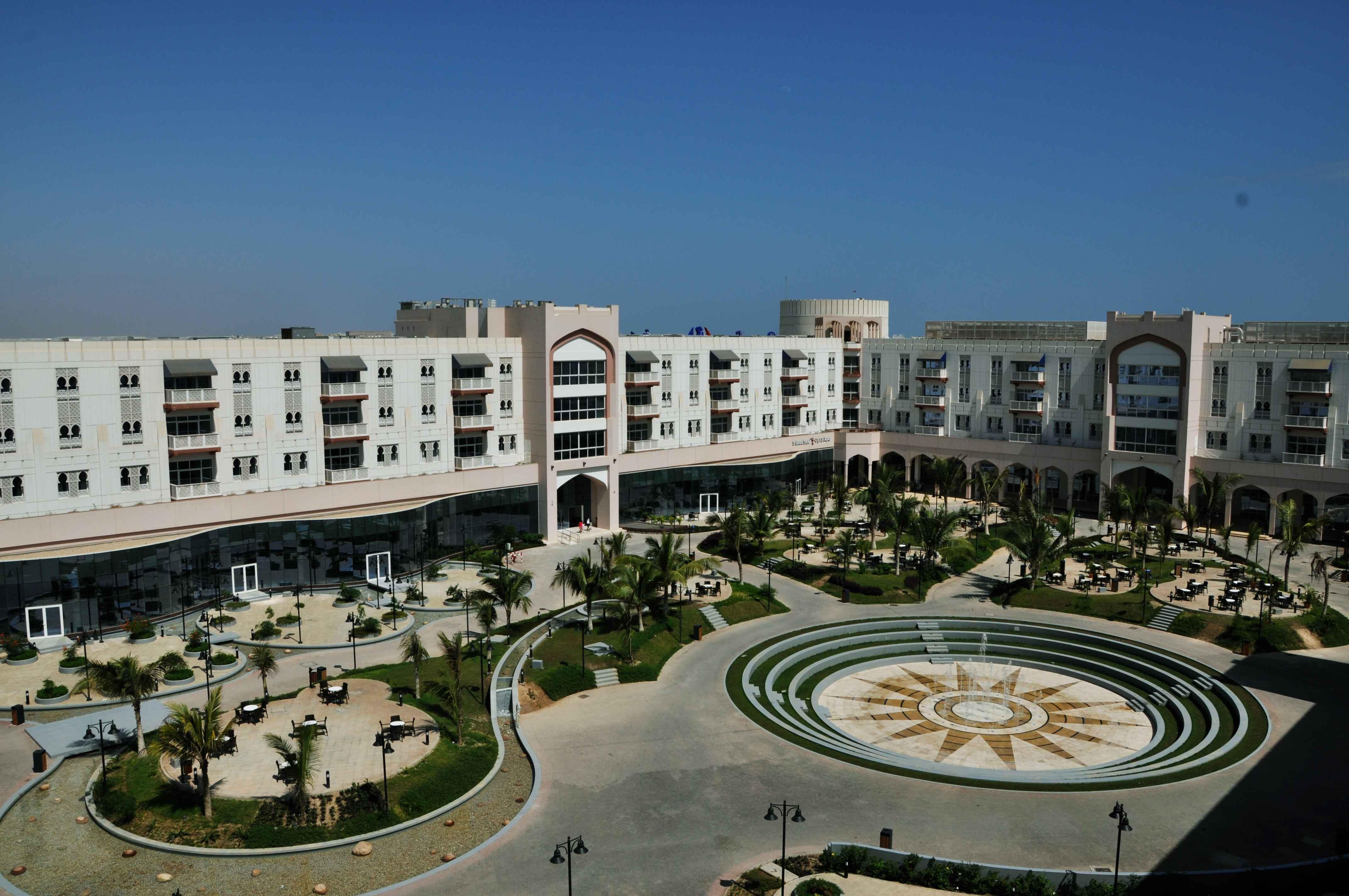 Salalah Gardens Hotel Managed By Safir Hotels & Resorts Exteriör bild
