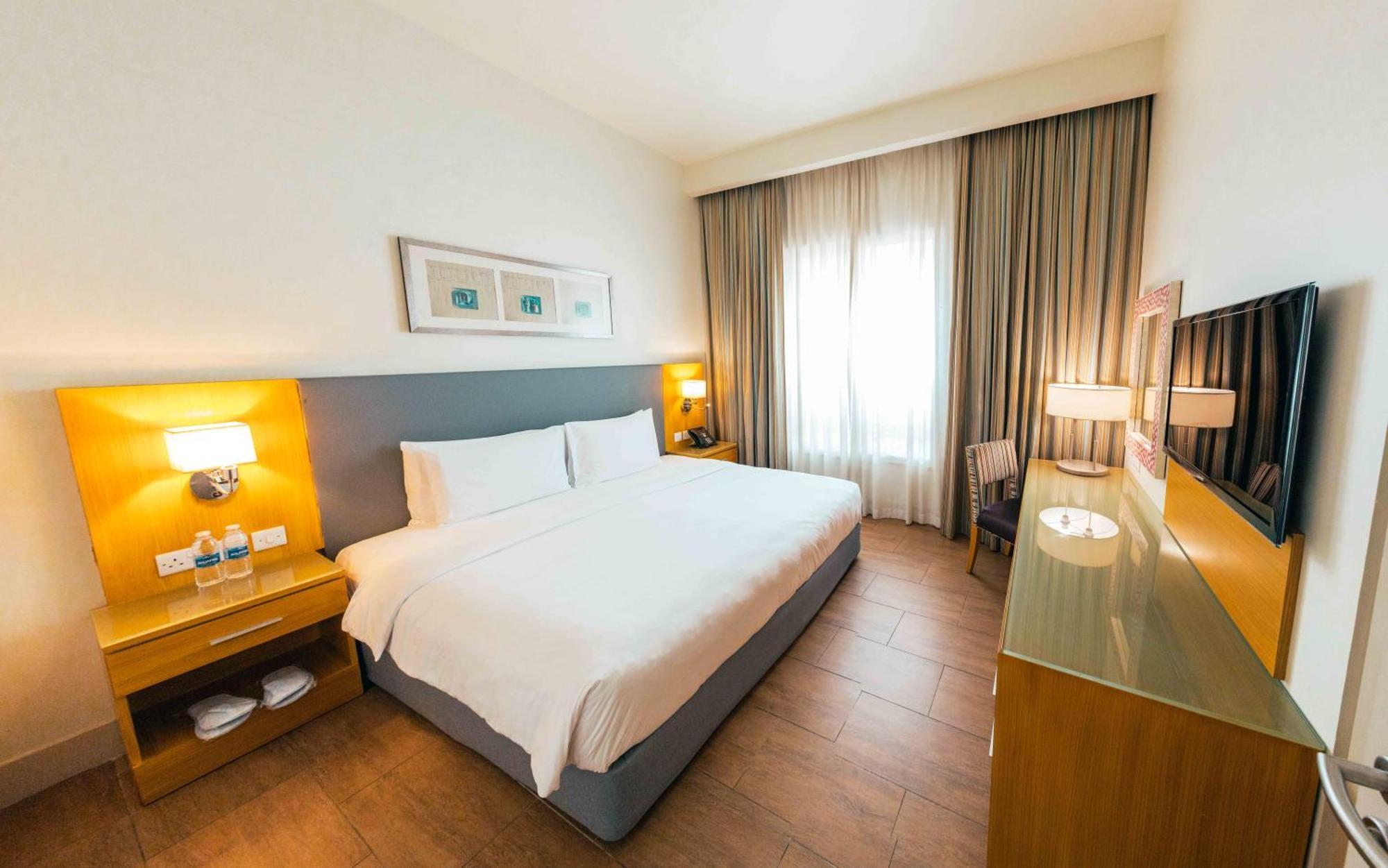 Salalah Gardens Hotel Managed By Safir Hotels & Resorts Exteriör bild